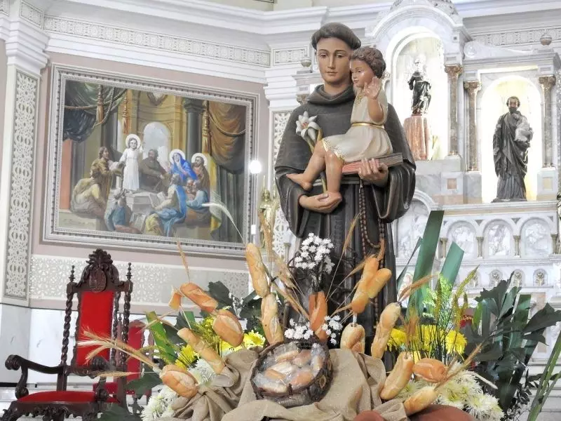 Dia de Santo Antônio em Juiz de Fora: Confira os horários das missas e programação especial
