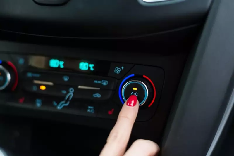 Dicas essenciais para usar o ar quente do carro no inverno e economizar combustível