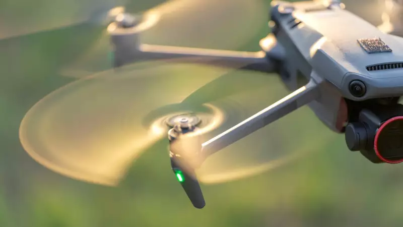 Drones do tráfico interrompem 21 voos no Aeroporto de Guarulhos: entenda o caso