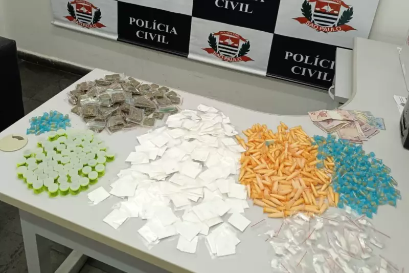 Dupla é presa com mil porções de drogas em casa-bomba em Campinas | G1 Campinas