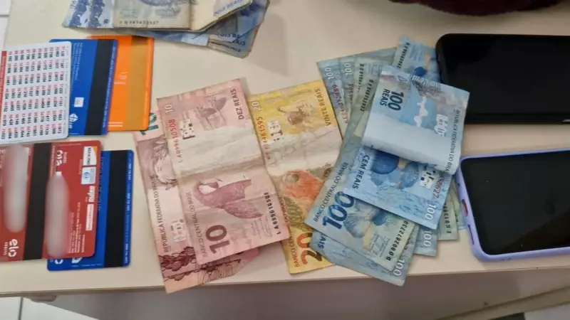 Dupla especializada em golpes contra idosos é presa em agência bancária em Alagoas