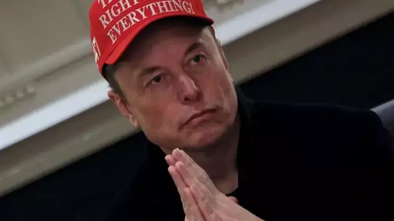 Elon Musk critica política econômica de Trump em nova investida pública