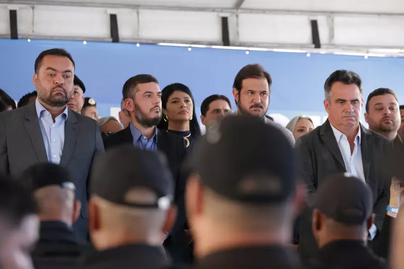 Em clima eleitoral, Bacelar e Castro inauguram base policial após fim de semana violento
