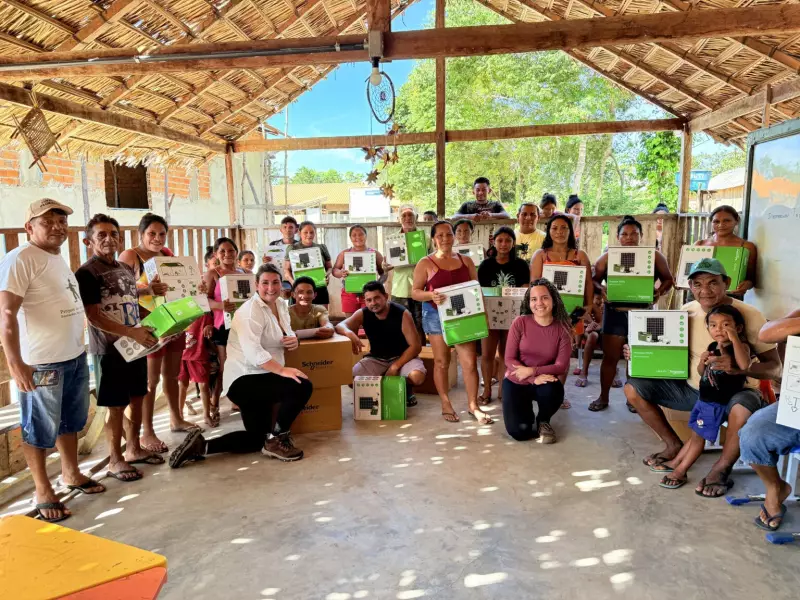 Energia solar transforma vidas de comunidades ribeirinhas e parteiras no Oeste do Pará