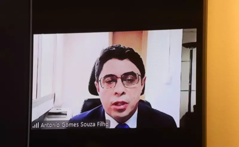 Entidades de pesquisa pressionam por mais recursos para formação de mestres e doutores no Brasil