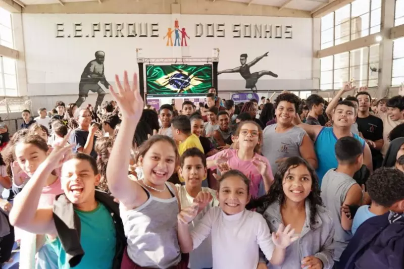 Escola estadual de SP se destaca em prêmio global após superar desafios de violência