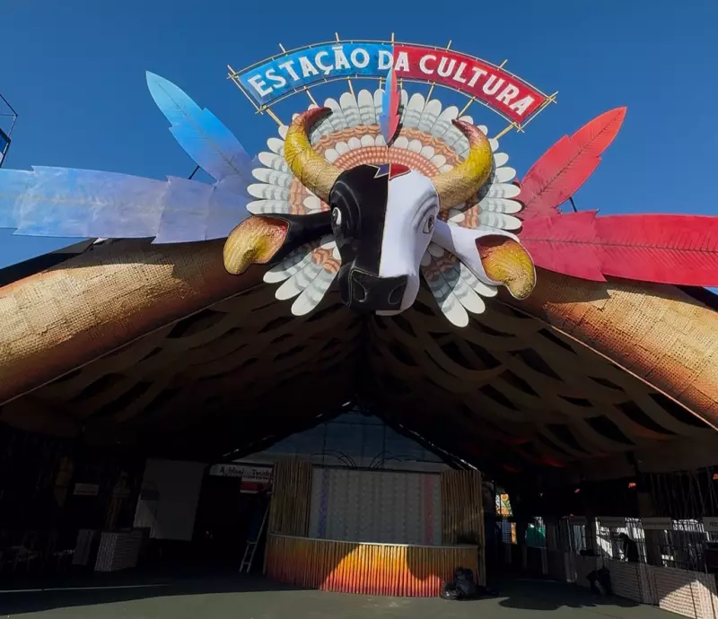 Estação da Cultura em Parintins: Programação imperdível até domingo!