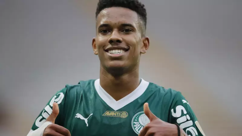 Estevão tenta adiar despedida no Palmeiras: saiba os detalhes da negociação