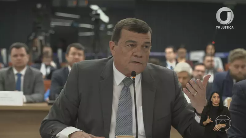 Ex-ministro da Defesa, Paulo Sérgio Nogueira pede desculpas por críticas ao TSE