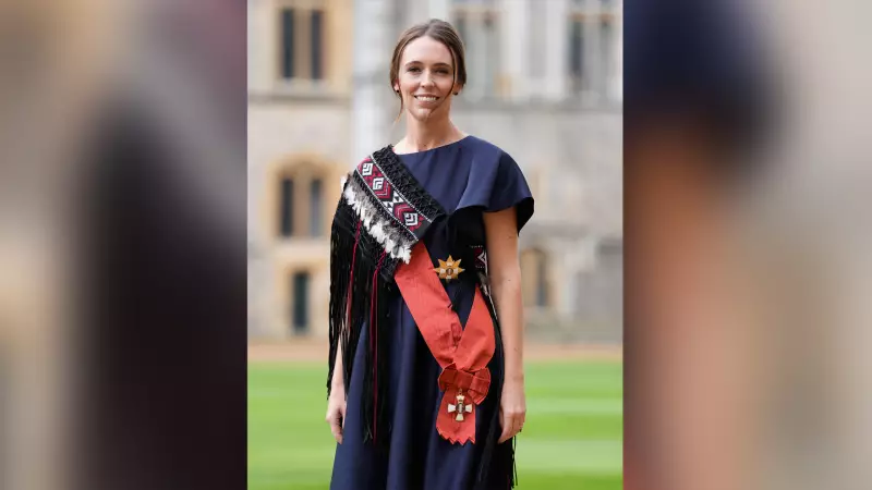 Ex-premiê da Nova Zelândia revela bronca inusitada da Rainha Elizabeth II