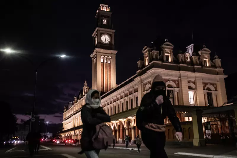 Fake: Imagem de estação de trem em SP coberta por neve foi criada por IA