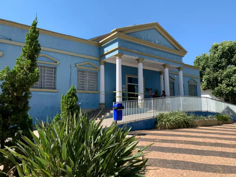 Falta de energia em Osvaldo Cruz suspende atendimentos na prefeitura temporariamente