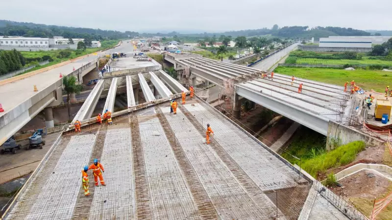 Falta de mão de obra na construção civil afeta até o Rodoanel Norte: 800 vagas em aberto