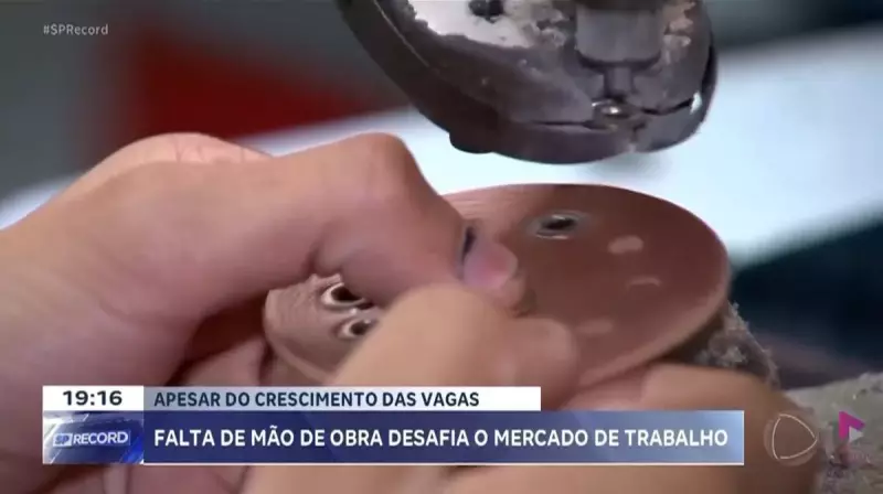 Falta de qualificação profissional dificulta preenchimento de vagas em Franca, SP