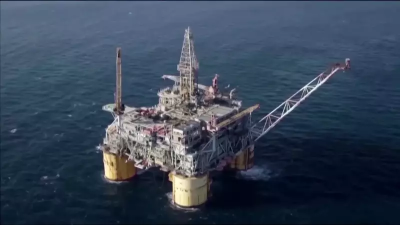 Fechamento do Estreito de Ormuz seria um tiro no pé para a economia iraniana, alerta especialista