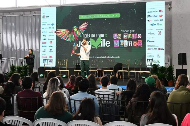 Feira do Livro de Joinville: Confira os Best-Sellers Imperdíveis em 2025!