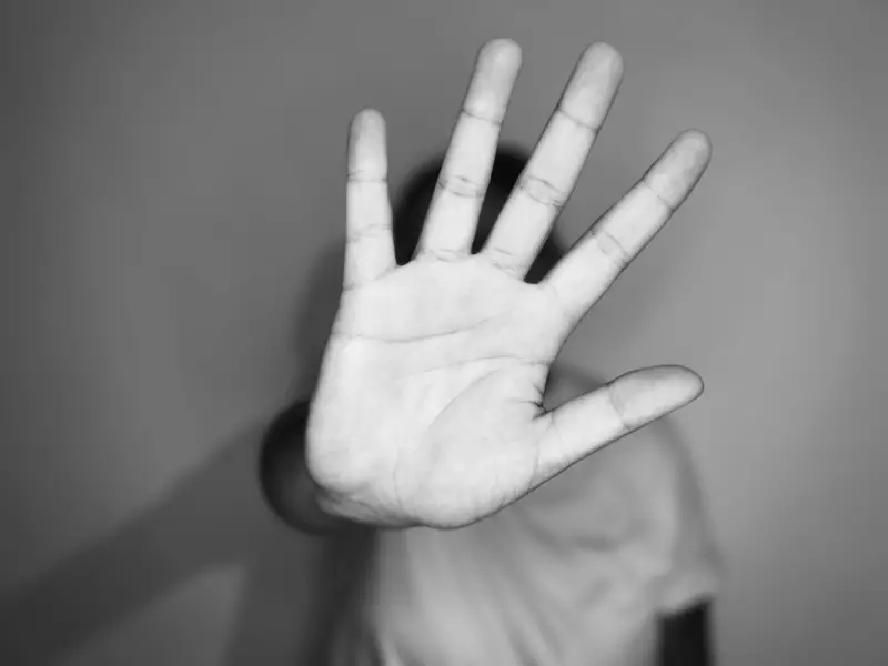 Feminicídio no DF: Polícia investiga morte de mulher de 57 anos no Lúcio Costa