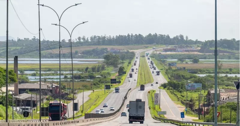 Feriado de Corpus Christi: BR-101 Sul deve receber mais de 800 mil veículos em SC