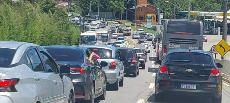 Feriado de Corpus Christi: Mogi-Bertioga espera mais de 40 mil veículos no trânsito