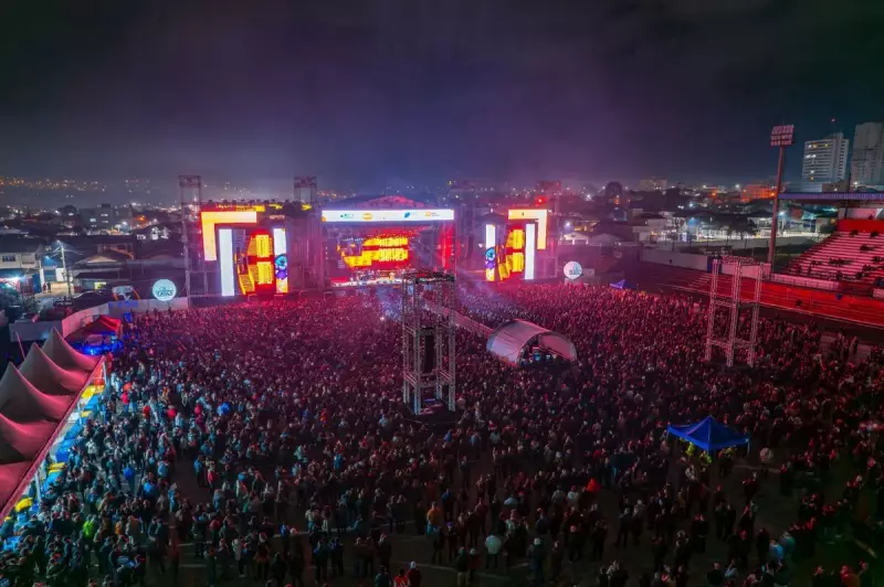 Festa do Pinhão encerra com bailão nativista em Lages: tradição, música e gastronomia marcam evento