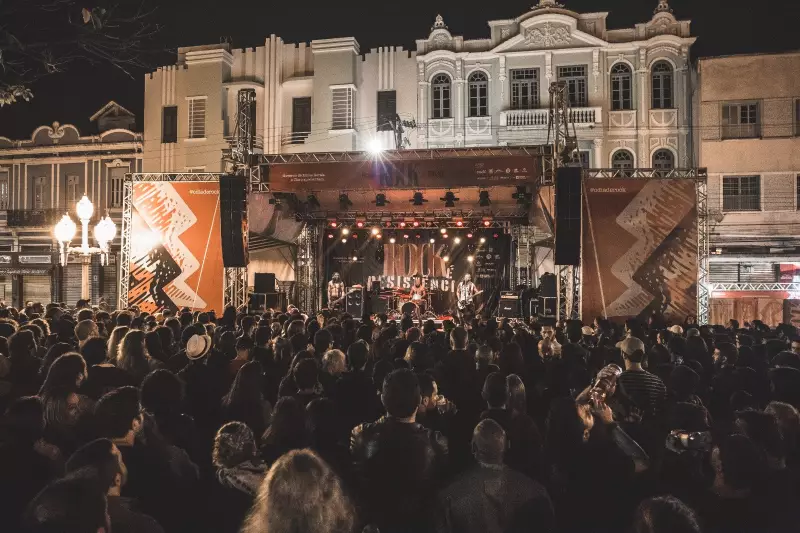Festas Juninas em Juiz de Fora: Samuel Rosa, Léo Jaime e Frejat agitam o fim de semana