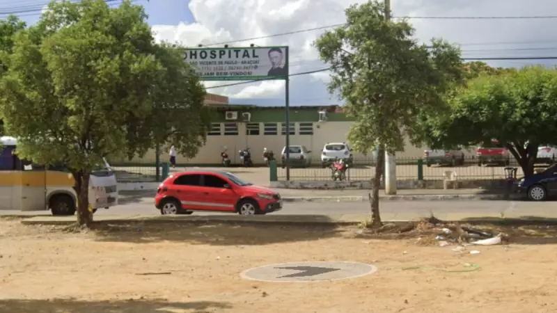 Feto é encontrado em vaso sanitário de hospital em Araçuaí, MG: caso choca cidade