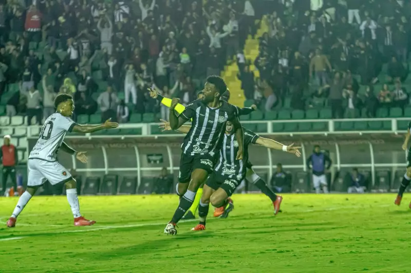 Figueirense mantém invencibilidade e reforça posição na Z-4 com defesa sólida