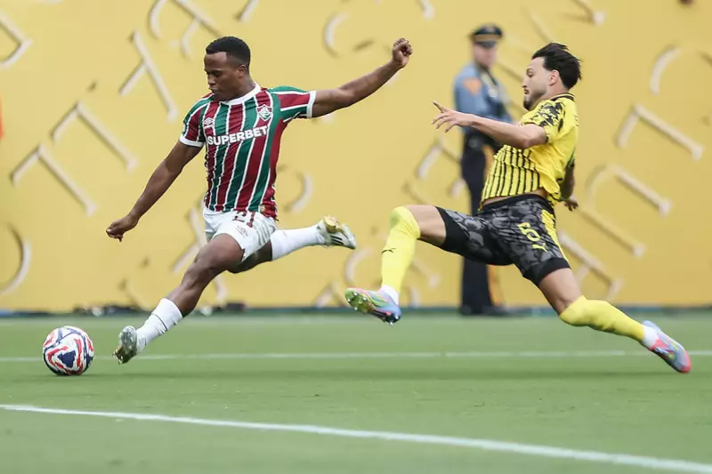 Fluminense domina, mas fica no empate com o Borussia na Copa de Clubes da FIFA