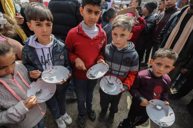 Fome extrema atinge mais de 10 regiões do mundo, incluindo Gaza e Haiti, alerta ONU