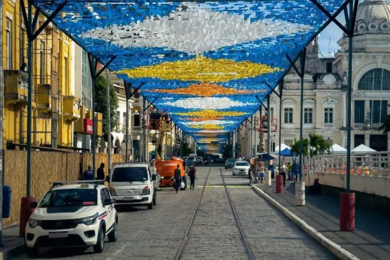 Forró Tradição e Resistência: Quando o Ritmo Vira Coadjuvante na Própria Festa