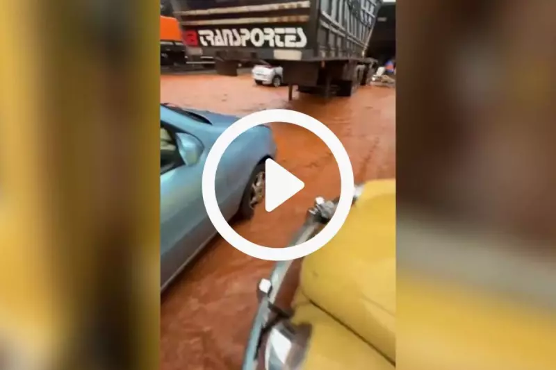 Forte chuva causa alagamentos e transtornos em rodovia de Santa Catarina