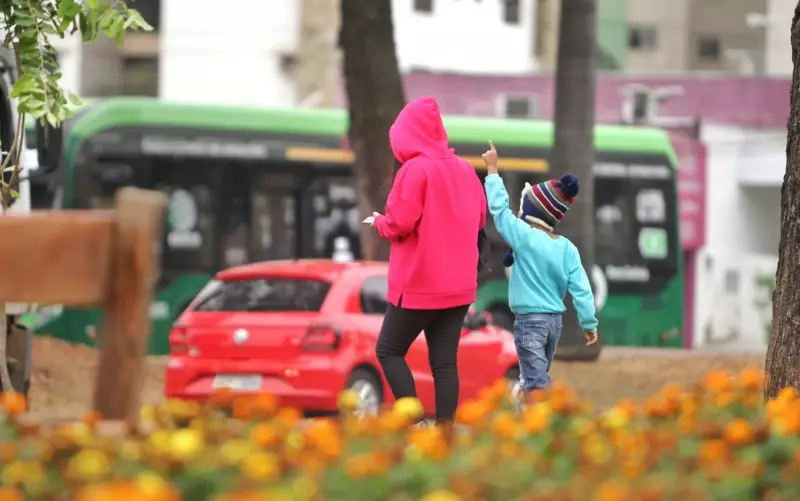 Frente fria intensa promete temperaturas abaixo de 8°C em Goiás: saiba como se preparar