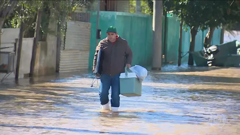 Frio intenso agrava situação dos gaúchos afetados pelas enchentes