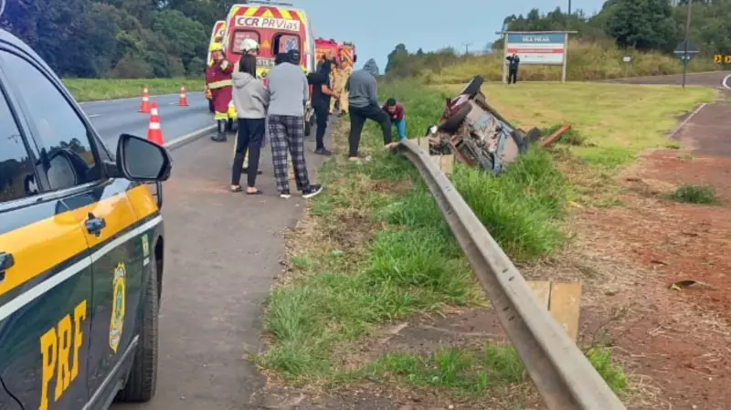 Funcionárias de parque turístico no Paraná se envolvem em acidente de carro próximo ao local de trabalho