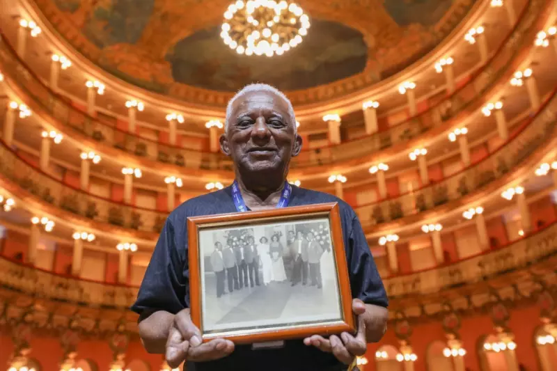Funcionário mais antigo do Teatro Amazonas, Seo Nonato, morre aos 89 anos