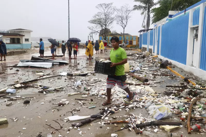 Furacão Erick deixa rastro de destruição no México e mata bebê de 1 ano