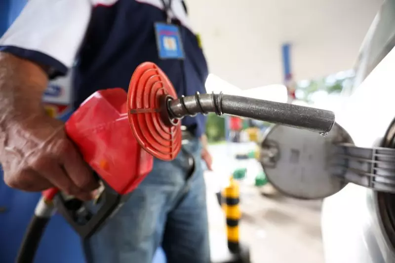 Gasolina em São José dos Campos atinge menor preço desde janeiro; veja onde abastecer