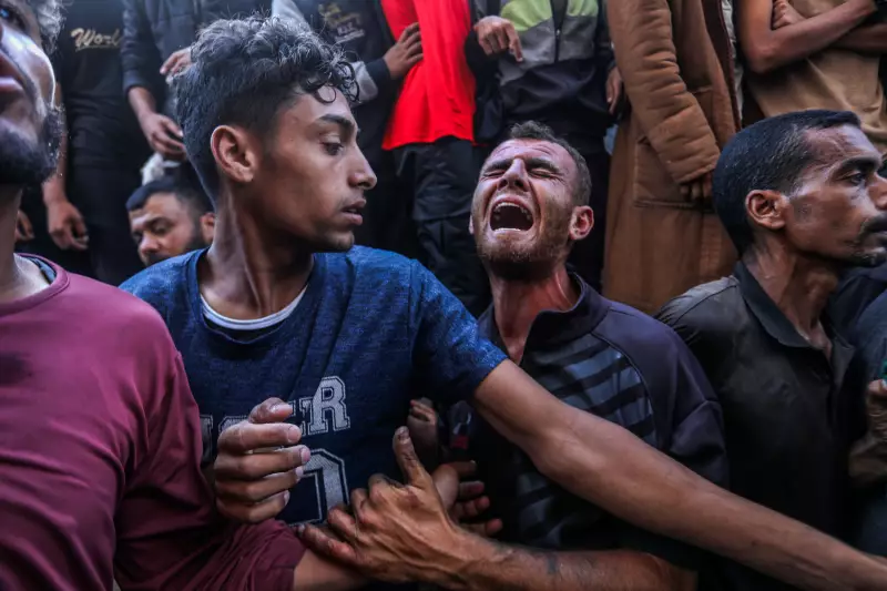 Gaza em crise: mais de 50 mortos em bombardeio de Israel perto de caminhões da ONU