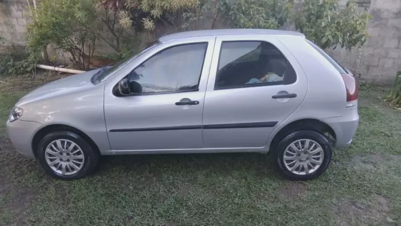 Golpe na internet: Casal perde dinheiro com anúncio falso de carro no RJ