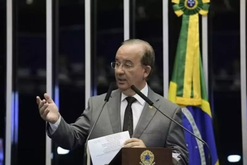 Governador de SC brinca sobre separação do Sul do Brasil: "Precisamos de um país só nosso"