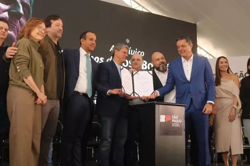 Governo de SP anuncia R$ 982 milhões para saúde e habitação em Santos