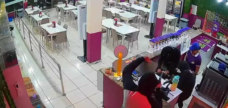 Grupo armado assalta lanchonete e aterroriza clientes no centro-oeste de Manaus