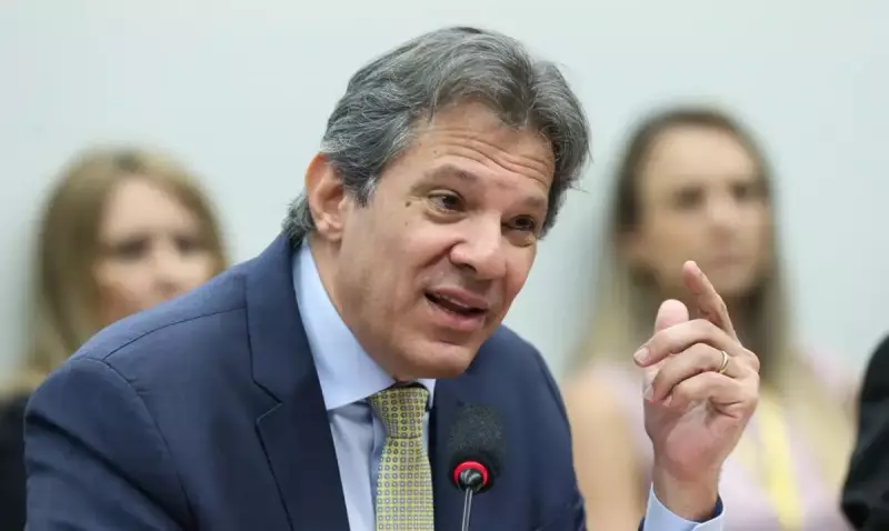 Haddad rebate críticas de Bolsonaro a Lula e defende taxação dos super-ricos: entenda o debate