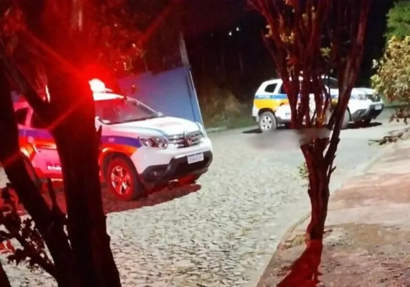 Homem é assassinado a tiros após sair de festa de Santo Antônio em Divinópolis, MG