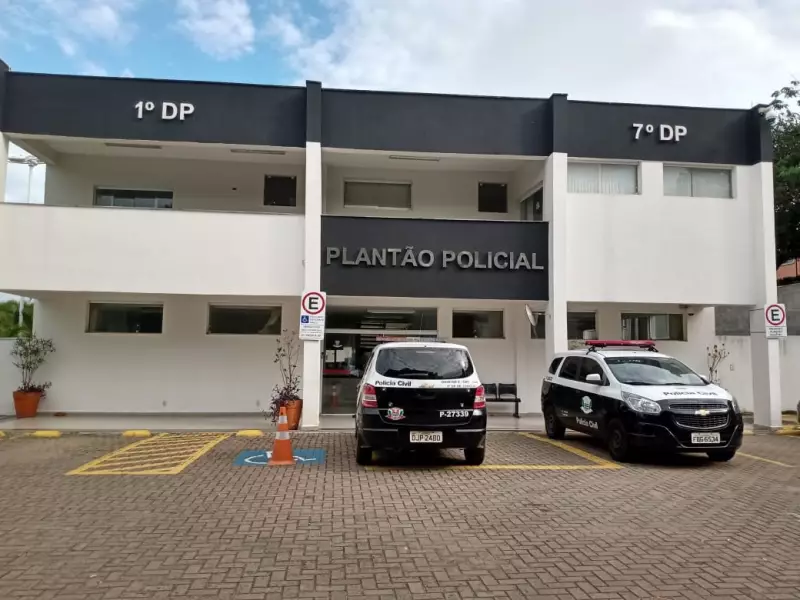 Homem é esfaqueado durante briga em Jundiaí e é socorrido em estado grave