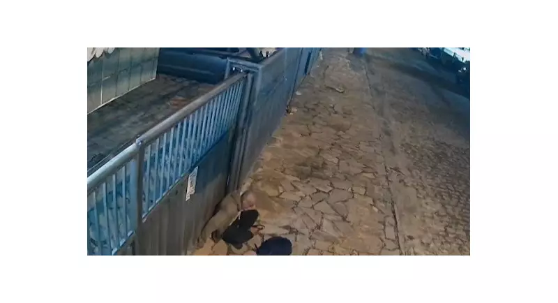 Homem é flagrado por câmeras tentando invadir prédios em João Pessoa
