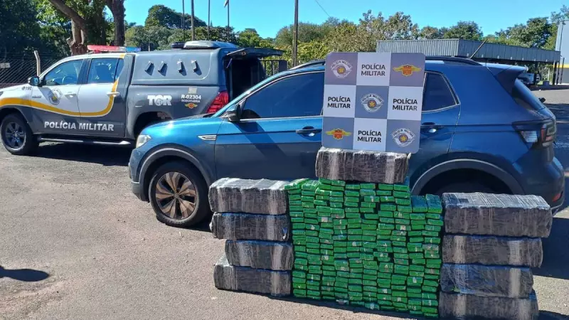 Homem é preso com quase 400 kg de maconha em carro furtado na rodovia de Assis