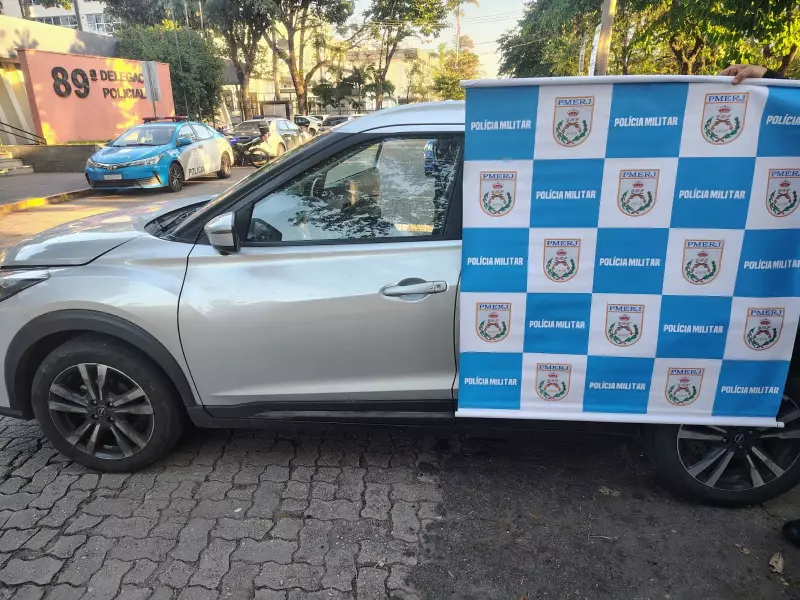 Homem é preso pela PM em Resende sob suspeita de dirigir carro roubado