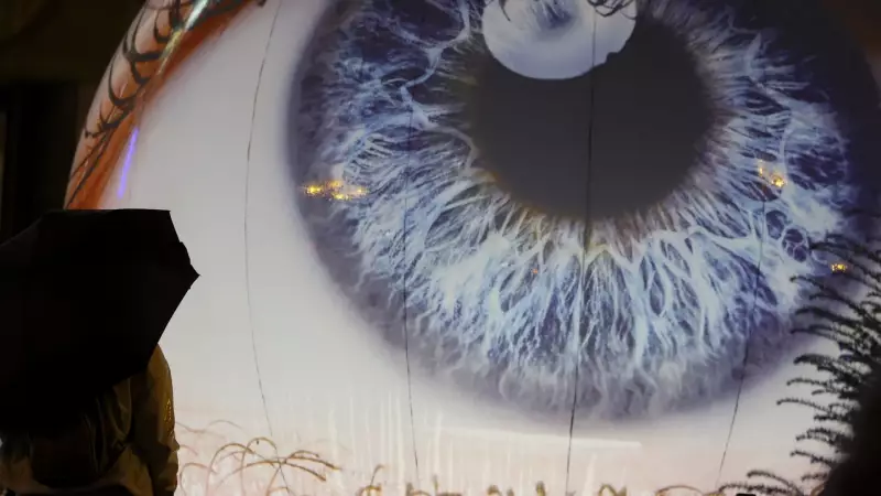 Hong Kong usa inteligência artificial para prever risco de Alzheimer através da retina