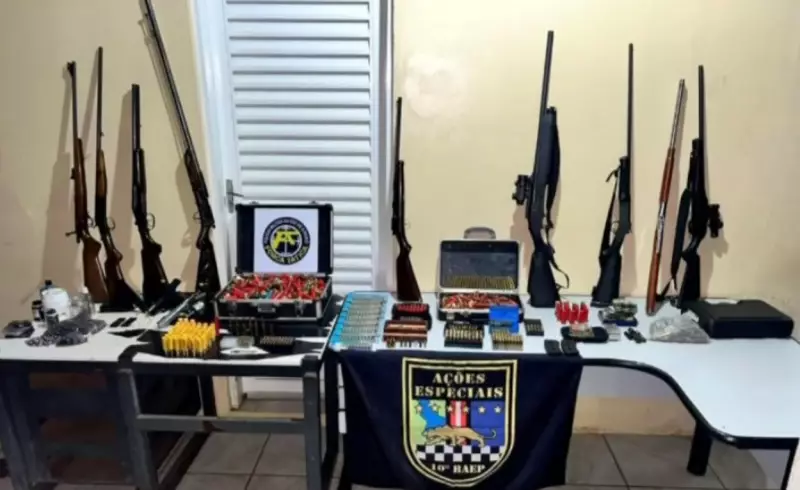 Idoso de 71 anos é preso com arsenal de armas restritas e munições em residência no interior de SP